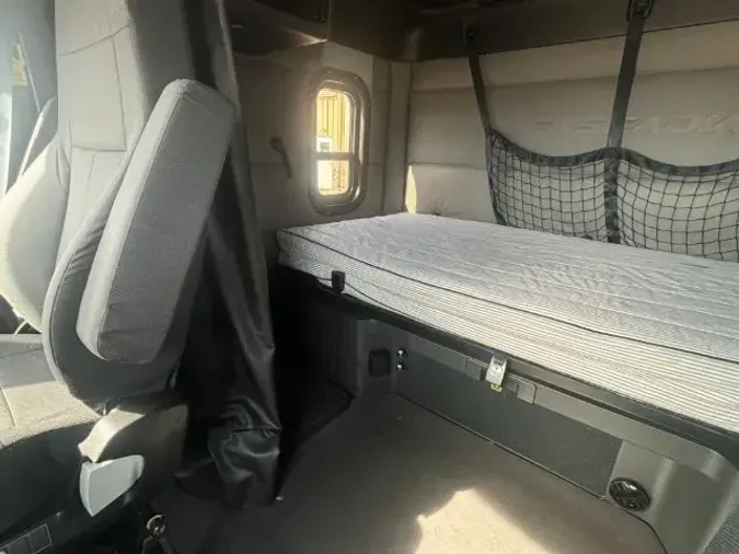 2021 Freightliner Cascadia 126c0022ba1abeab1a4aafd0255ec98d769