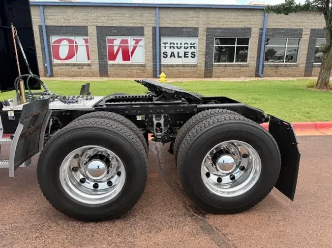 2019 PETERBILT 579