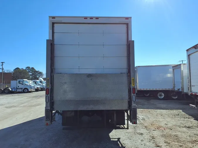 2019 FREIGHTLINER/MERCEDES M2 106