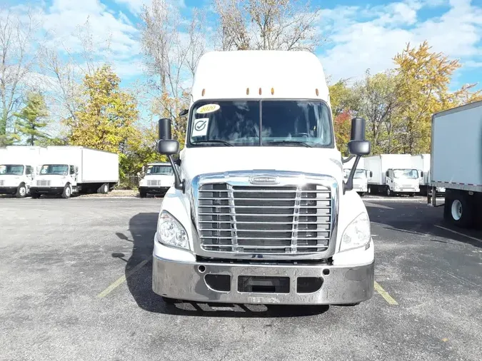 2020 FREIGHTLINER/MERCEDES CASCADIA 125