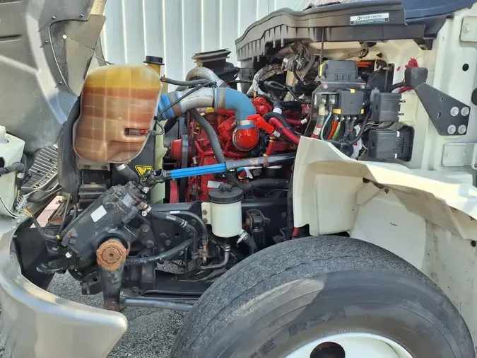 2019 NAVISTAR INTERNATIONAL 4300