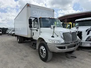 2018 INTERNATIONAL DURASTAR 4300