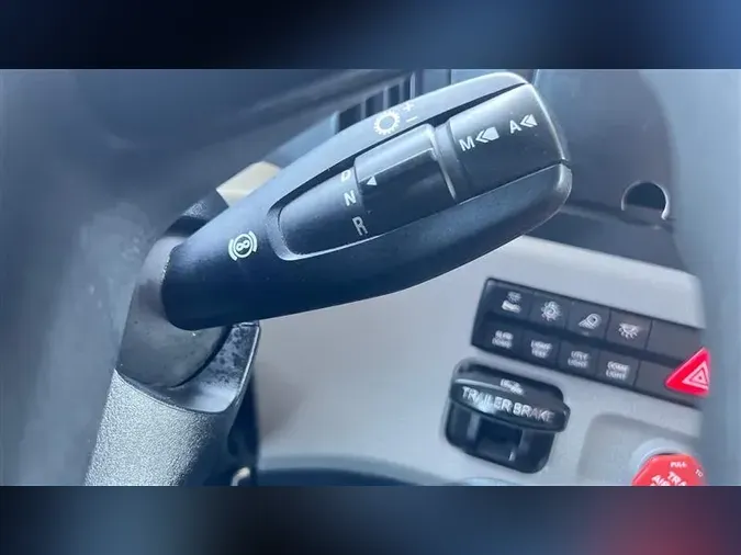 2020 FREIGHTLINER CA116
