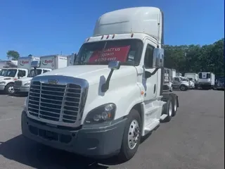 2018 FREIGHTLINER CASCADIA 125