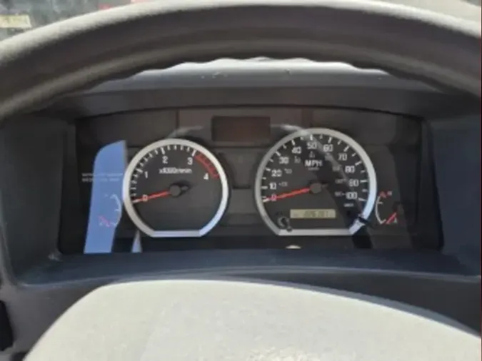 2018 ISUZU NRR