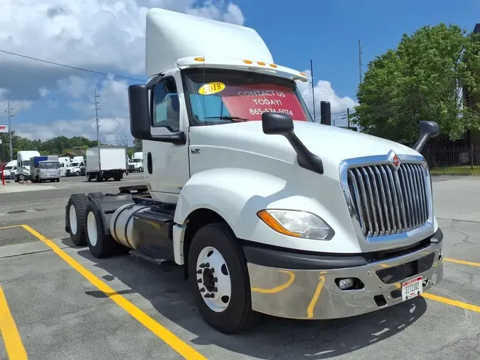 2018 NAVISTAR INTERNATIONAL LT625 DAYCAB T/A