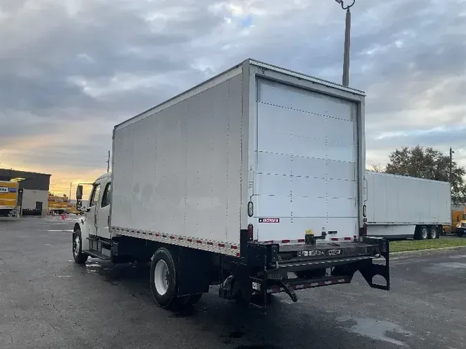 2017 Freightliner M2