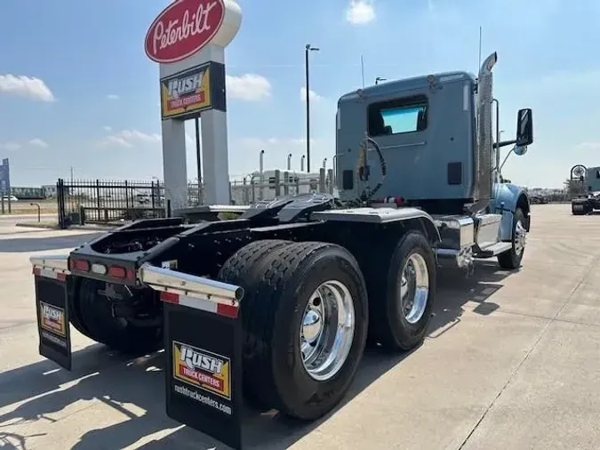 2022 Peterbilt 567