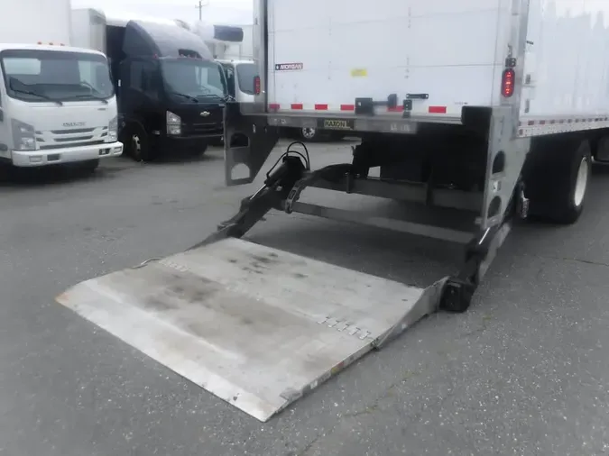 2020 FREIGHTLINER M2 106