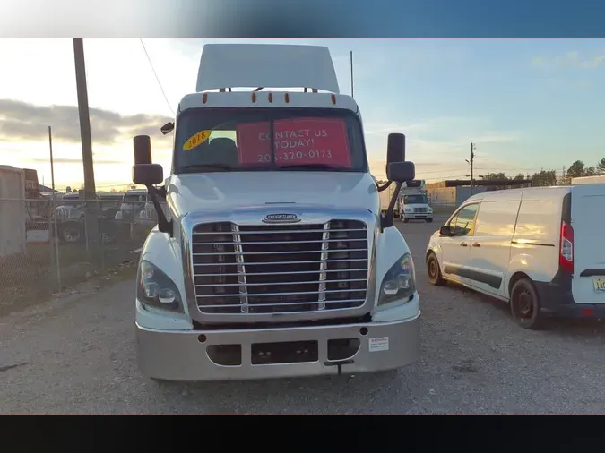 2018 FREIGHTLINER/MERCEDES CASCADIA 125