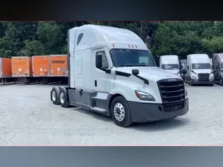 2022 Freightliner Cascadia 126