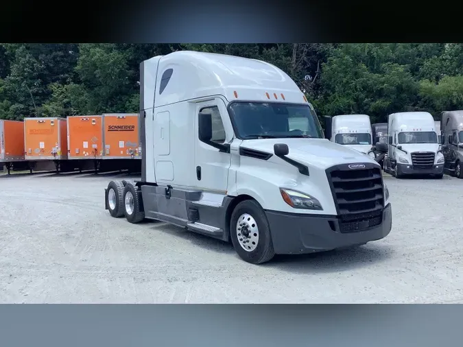 2022 Freightliner Cascadia 126c01d0320addf07f93762c202f4783148