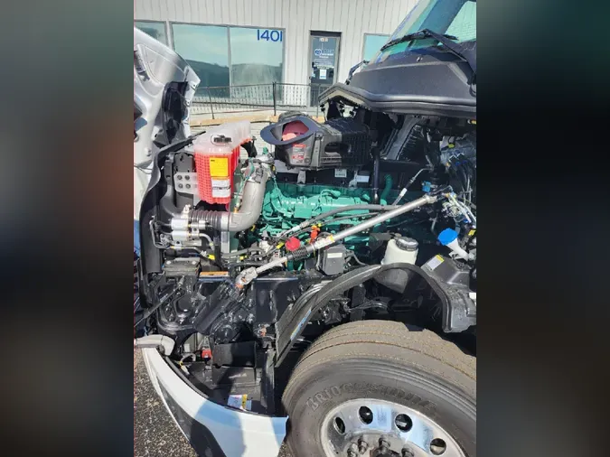 2026 VOLVO VNL64T860c01d16d20cef06b1361f8d3ee97ec538