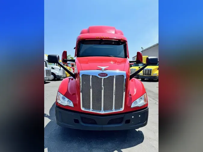 2023 Peterbilt 579