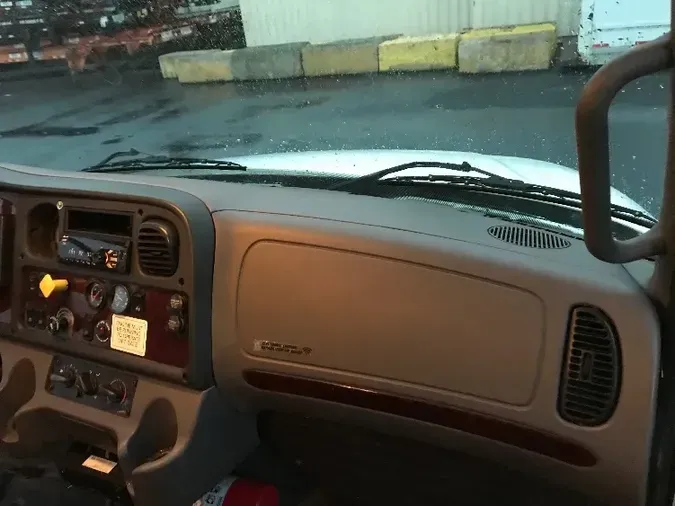 2018 Freightliner M2