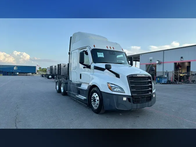 2021 Freightliner Cascadia 126c025a205a4bbf282d4f2b982203304c2