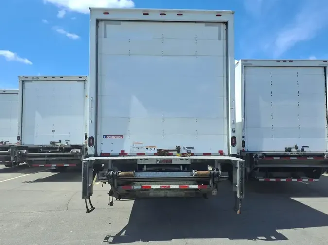 2019 FREIGHTLINER M2 106