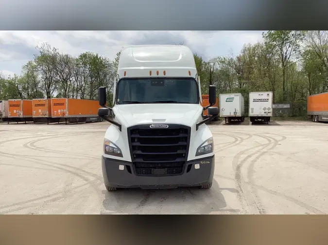 2021 Freightliner Cascadia