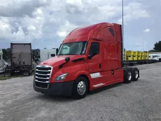 2022 FREIGHTLINER CA126