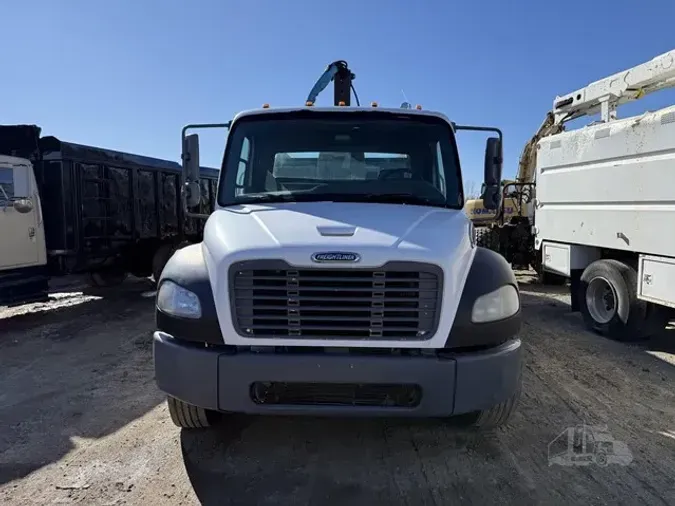2007 FREIGHTLINER BUSINESS CLASS M2 106