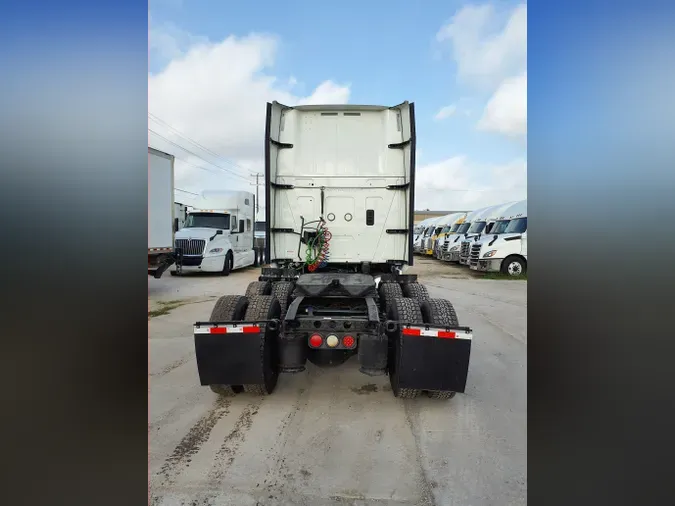 2020 NAVISTAR INTERNATIONAL LT625 SLPR CAB