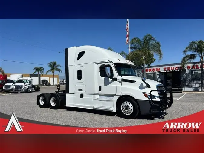 2020 FREIGHTLINER CA126