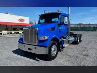 2025 Peterbilt 567