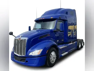 2022 Peterbilt 579