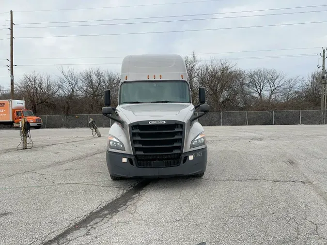 2020 Freightliner Cascadia