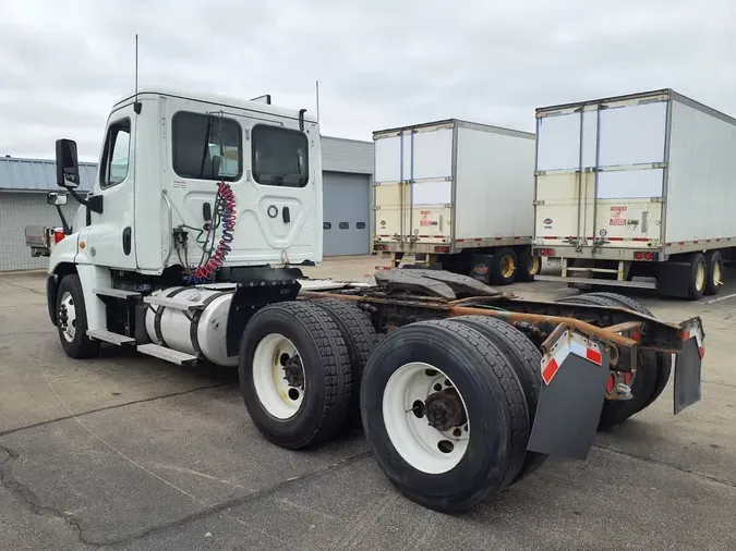2020 FREIGHTLINER/MERCEDES CASCADIA 125c04765ee89e41f145d53699b3b629e9c