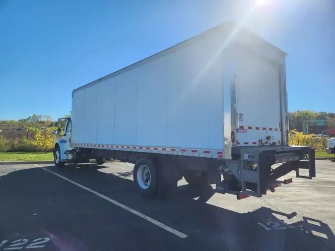 2018 FREIGHTLINER/MERCEDES M2 106