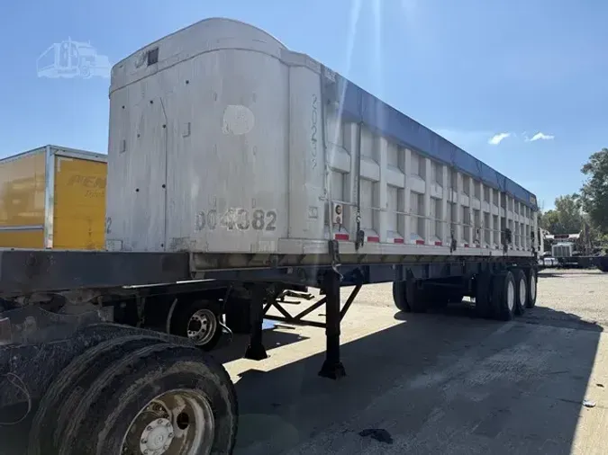 1986 SUMMIT c049534f0b973cffc61d97544814e513