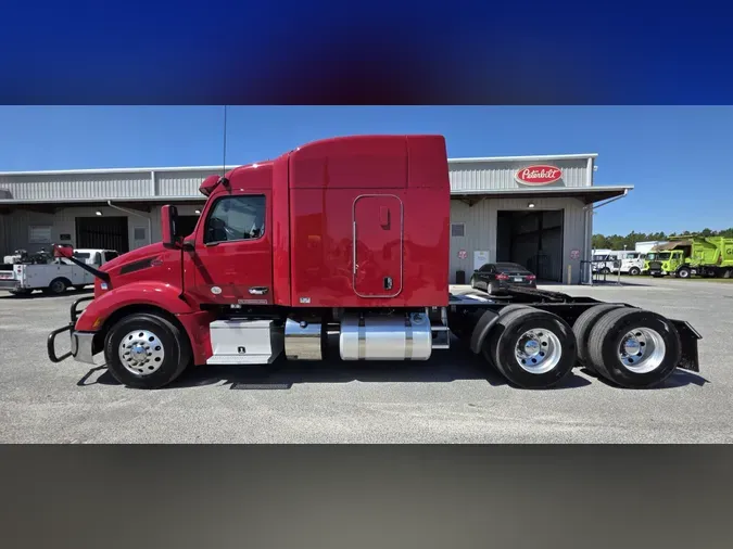 2022 Peterbilt 579