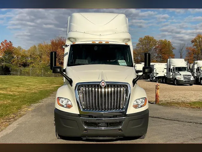 2022 INT LT625 6x4c04cee925cd7bde4fcc388da76dea649