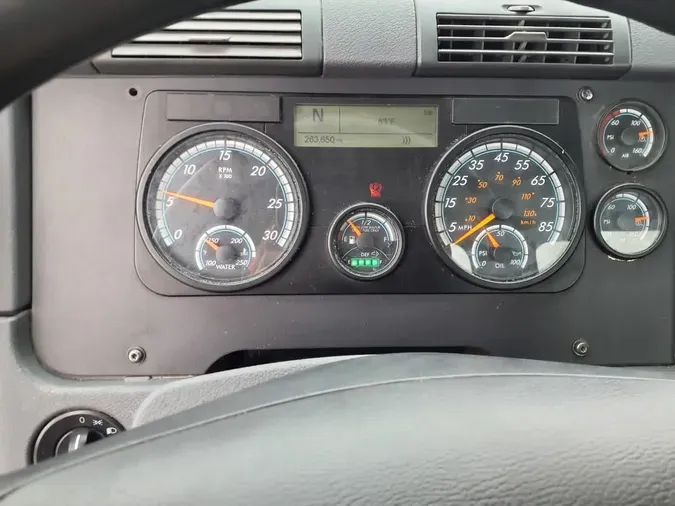 2020 FREIGHTLINER CASCADIA 125