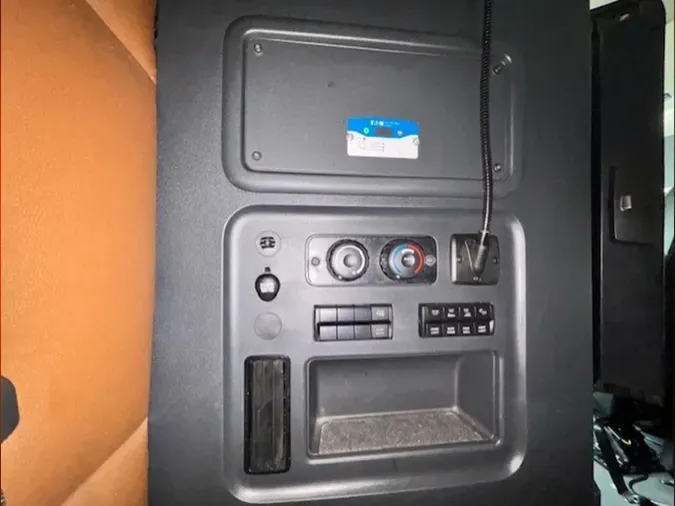 2021 Freightliner Cascadia 126