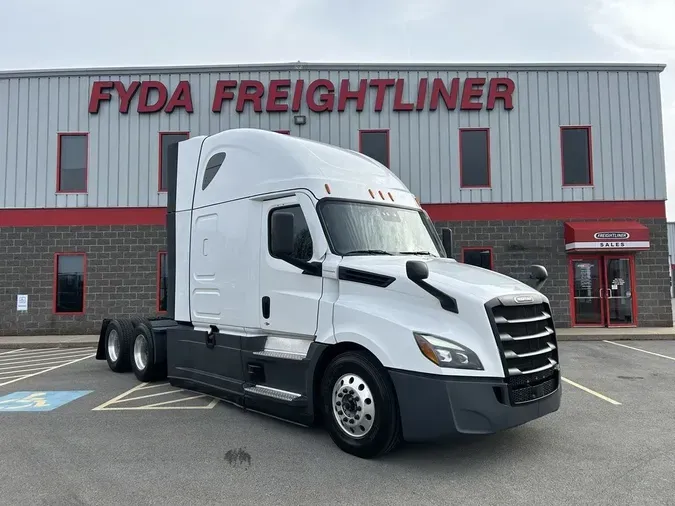 2023 Freightliner Cascadia&reg;