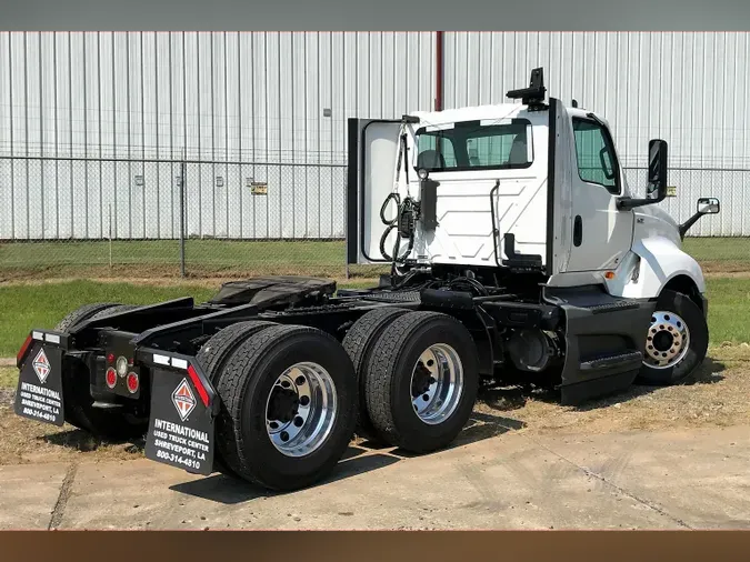 2021 INT LT625 6x4