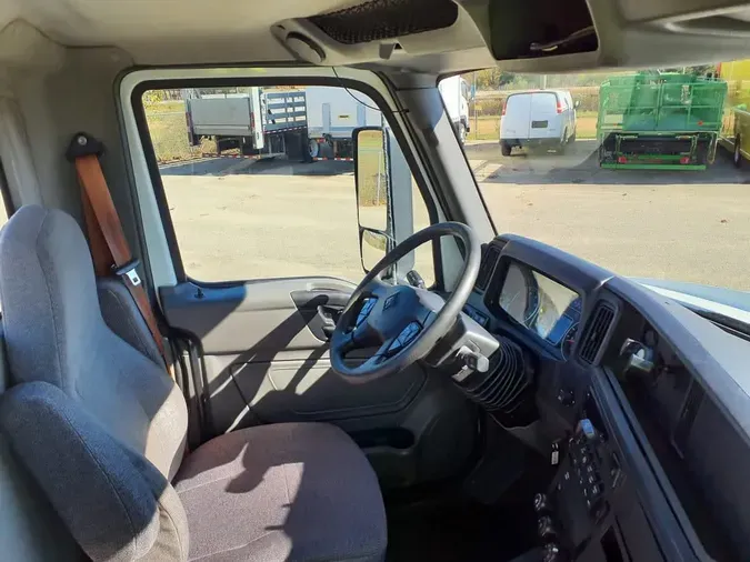 2019 NAVISTAR INTERNATIONAL LT625 DAYCAB T/Ac05e9b44a0adf72a7593f099ef0181df