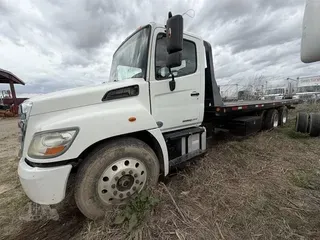 2015 HINO 338