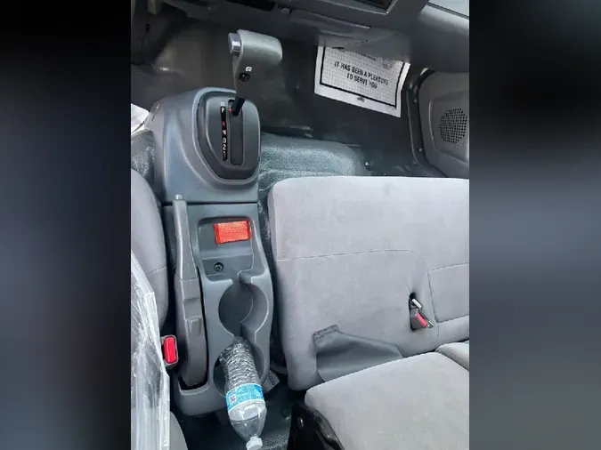 2020 ISUZU NPRc06351b4d92391f6cef5b1242e5f816b