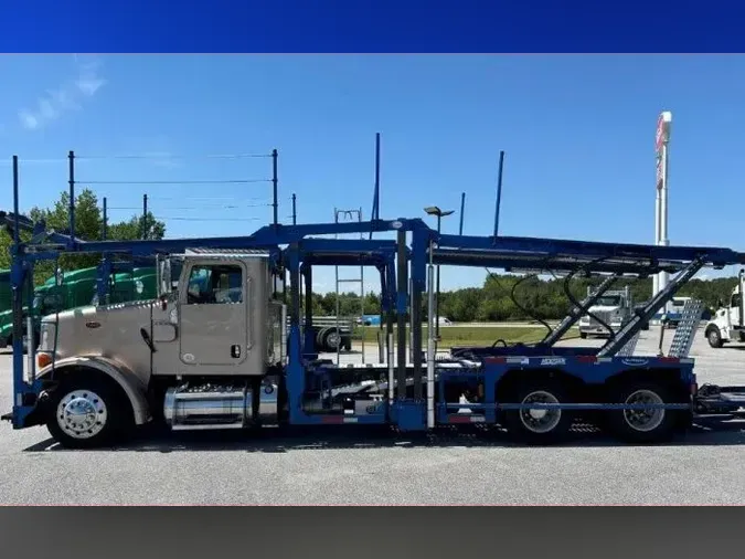 2017 Peterbilt 365