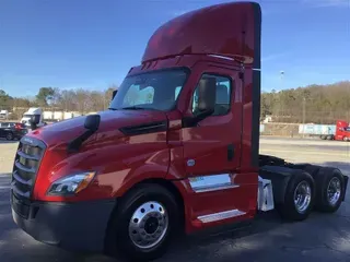 2021 FREIGHTLINER CA126