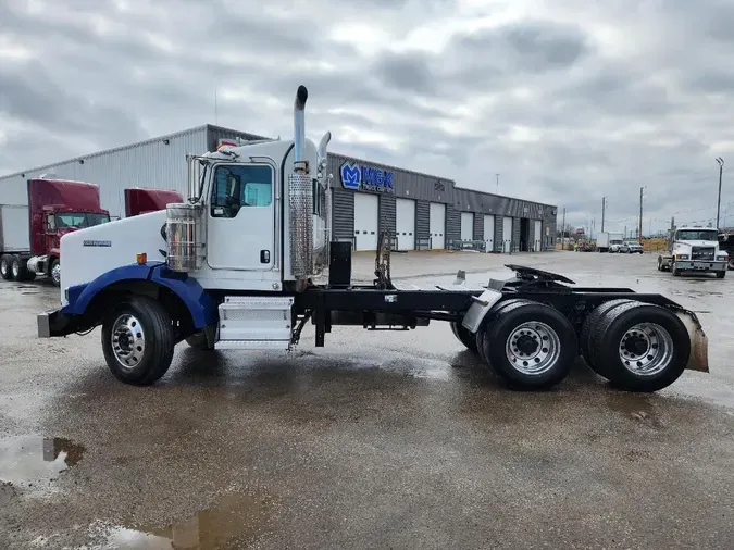 2016 KENWORTH T800