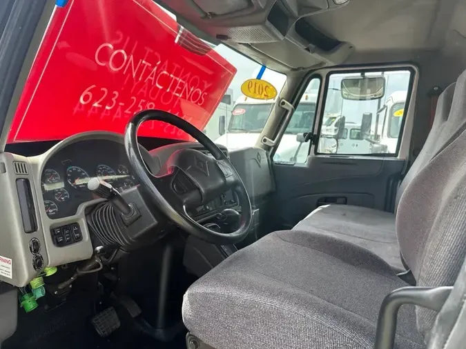 2019 NAVISTAR INTERNATIONAL 4300