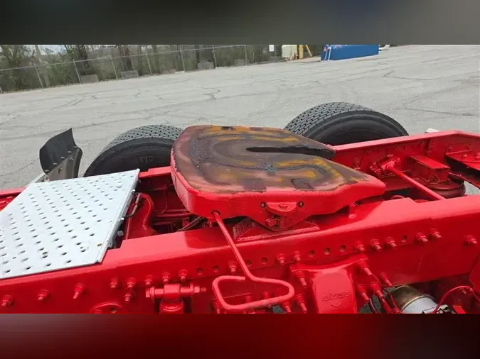 2020 FREIGHTLINER CA116