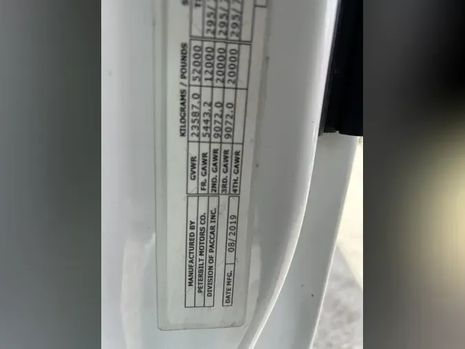 2020 Peterbilt 579