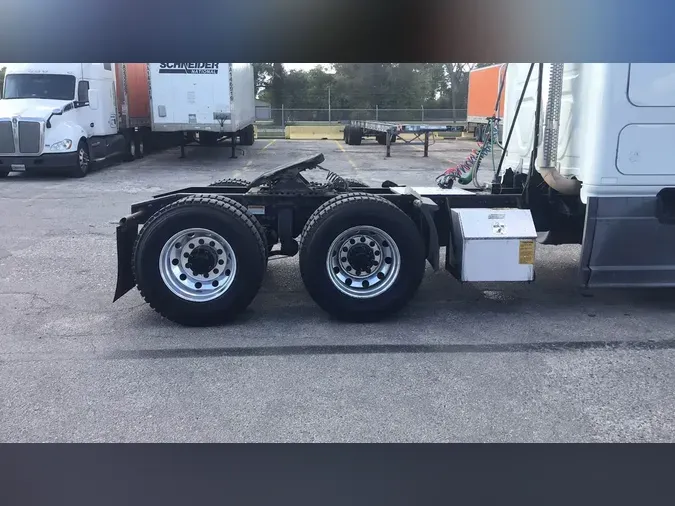 2020 Freightliner Cascadia 126c0857c386d1354006080ef2dff4fb0e1