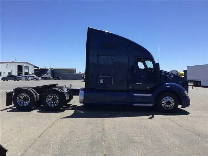 2022 KENWORTH T680
