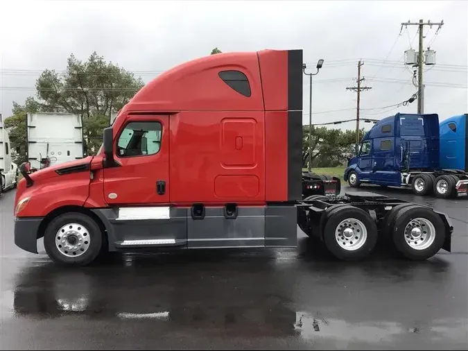 2020 FREIGHTLINER CASCADIA